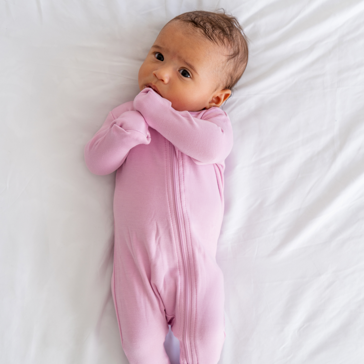 Pijama de bambú para bebé con DreamCuffs®