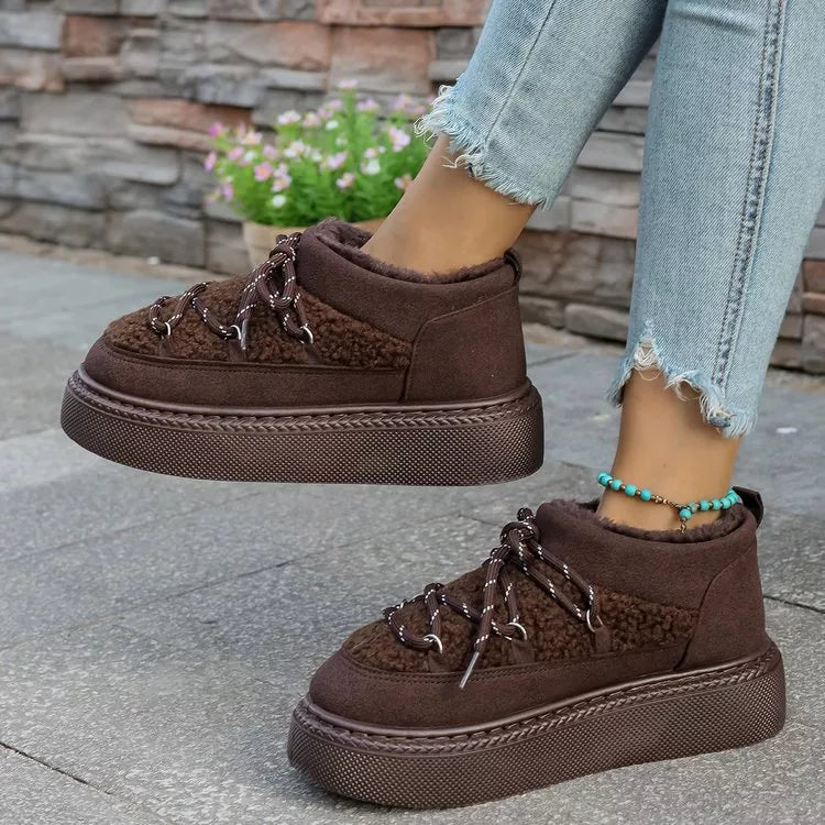 Botas de invierno de plataforma con cordones y forro afelpado acogedor