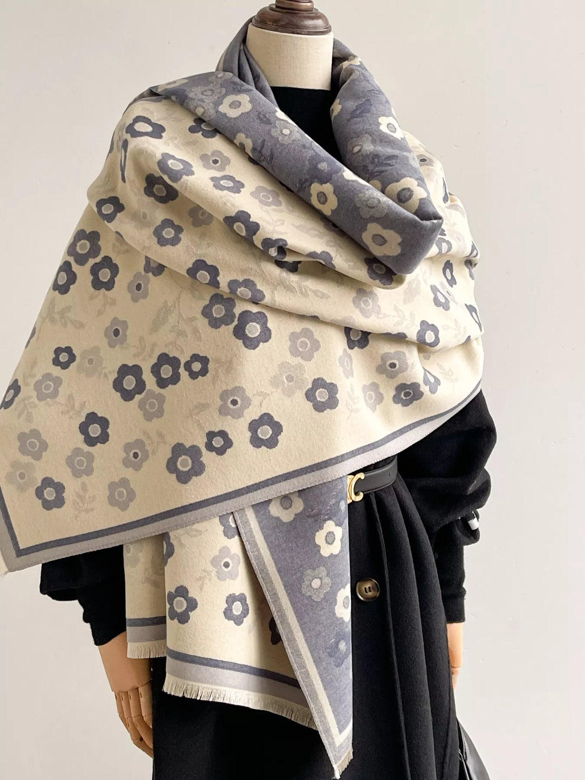 Bufanda de invierno cálida con estampado floral