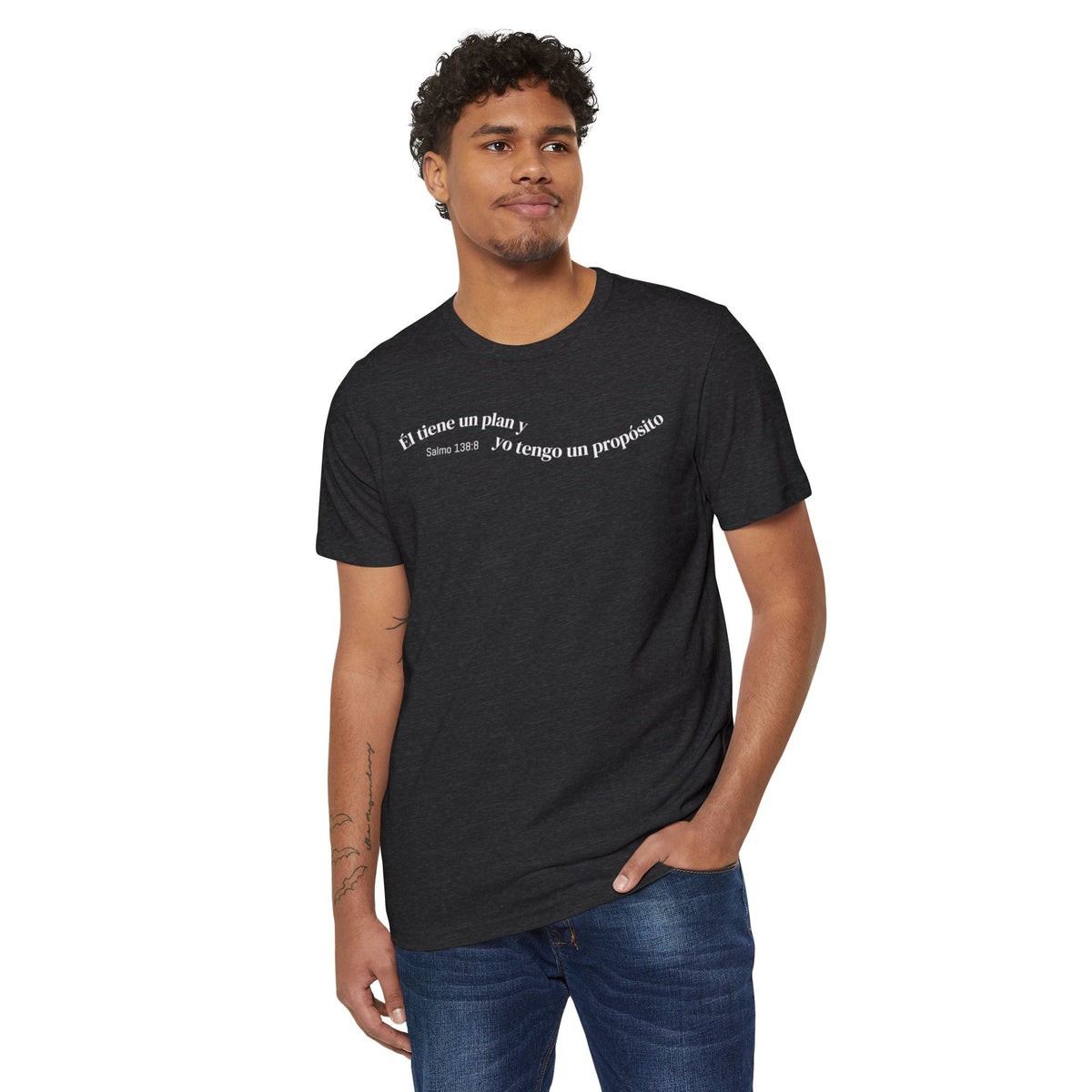 Eco T-Shirt — "Él tiene un plan, yo tengo un propósito"