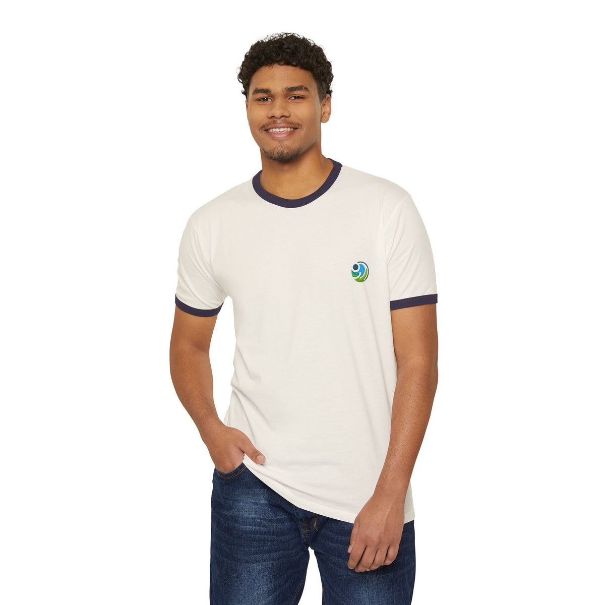 Ringer T-Shirt — 'Dios Hace Mucho Con Poco'