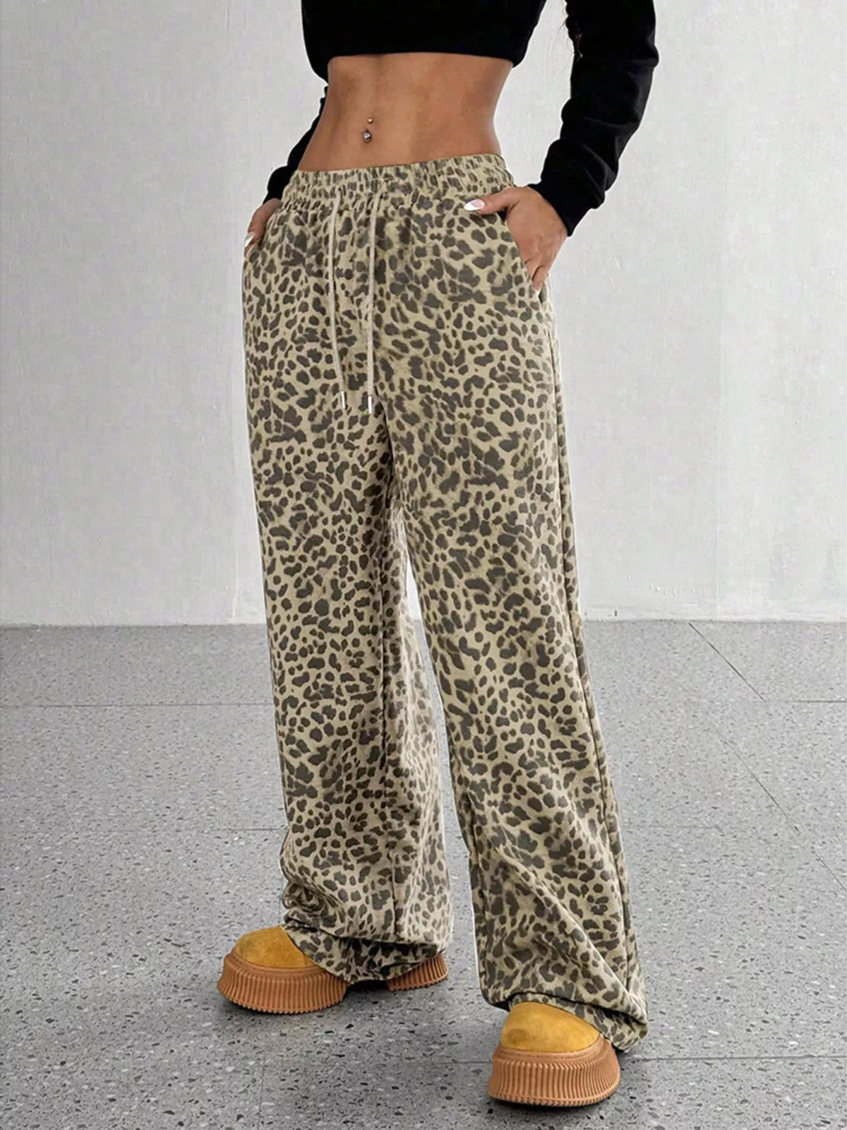 Pantalones de pata ancha con estampado de leopardo de talla grande