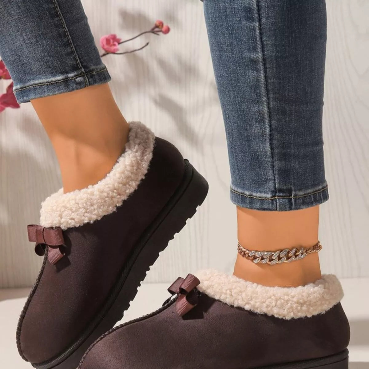 Pantuflas Forradas de Peluche Suaves con Lazo