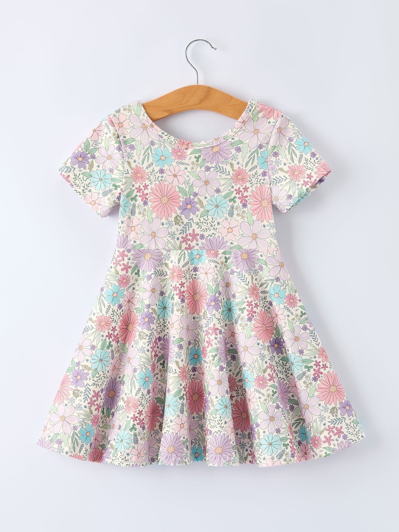 Vestido casual de primavera con estampado floral pastel para niñas