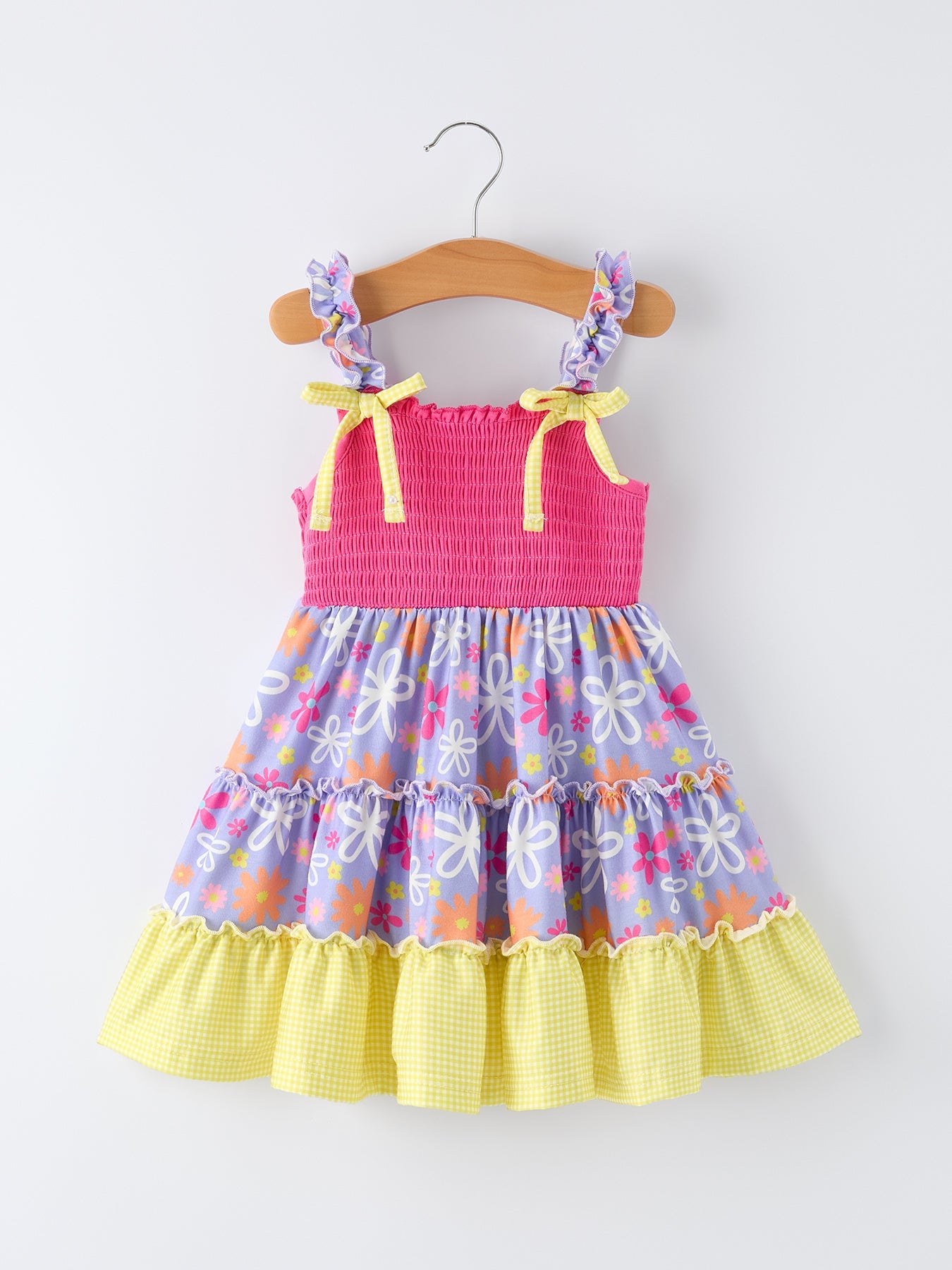 Vestido de verano con volantes y lazo para niña con estampado floral
