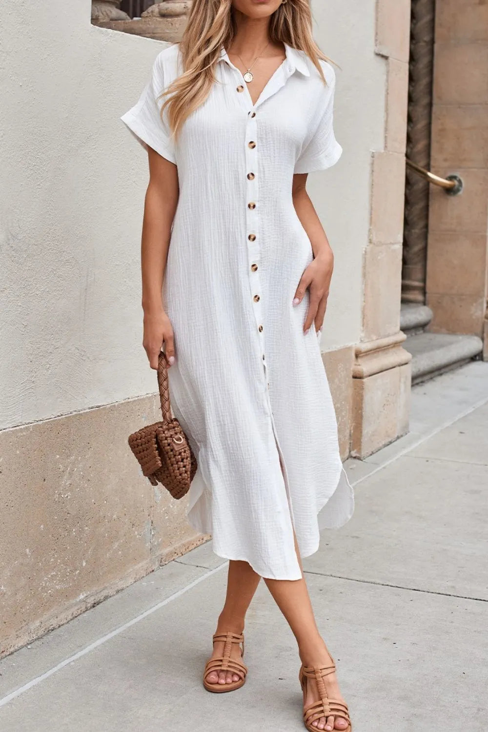 Vestido camisero midi de manga corta con botones