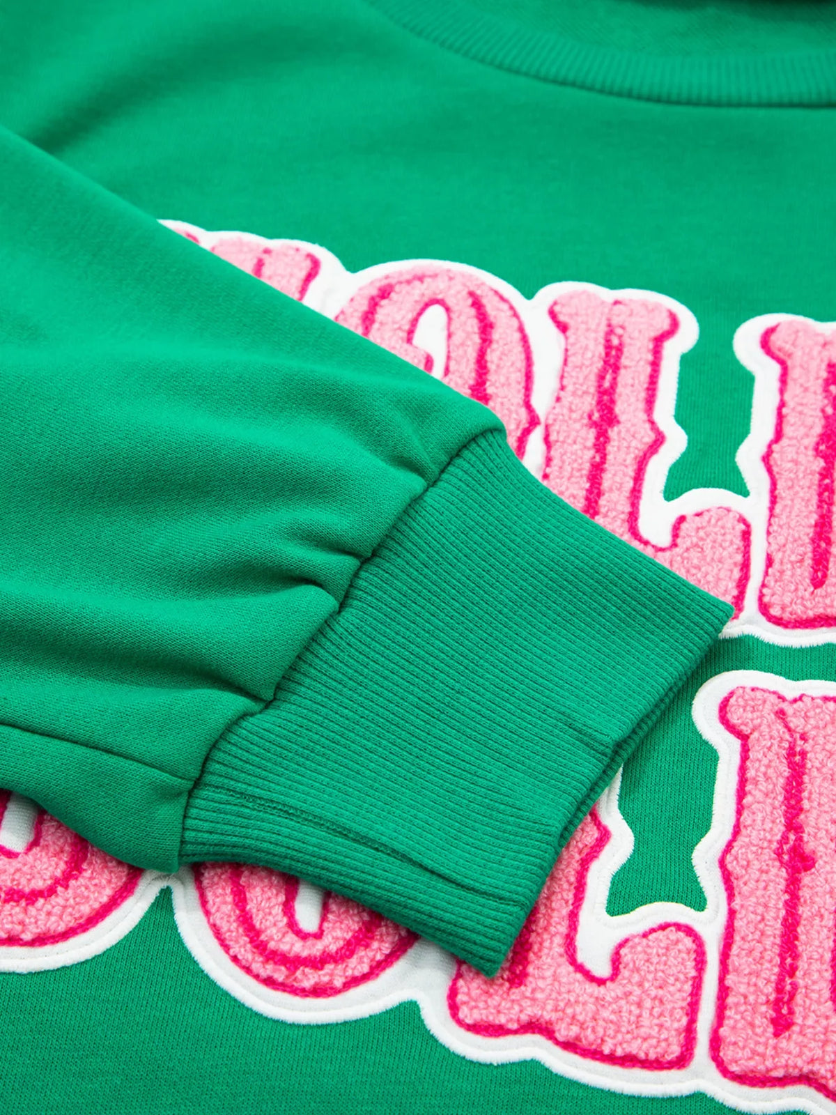Sudadera con bordado navideño HOLLY JOLLY Toalla