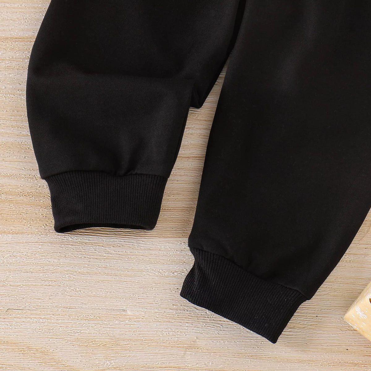 Conjunto de Sudadera con Capucha de Papá Noel y Pantalones para Niños