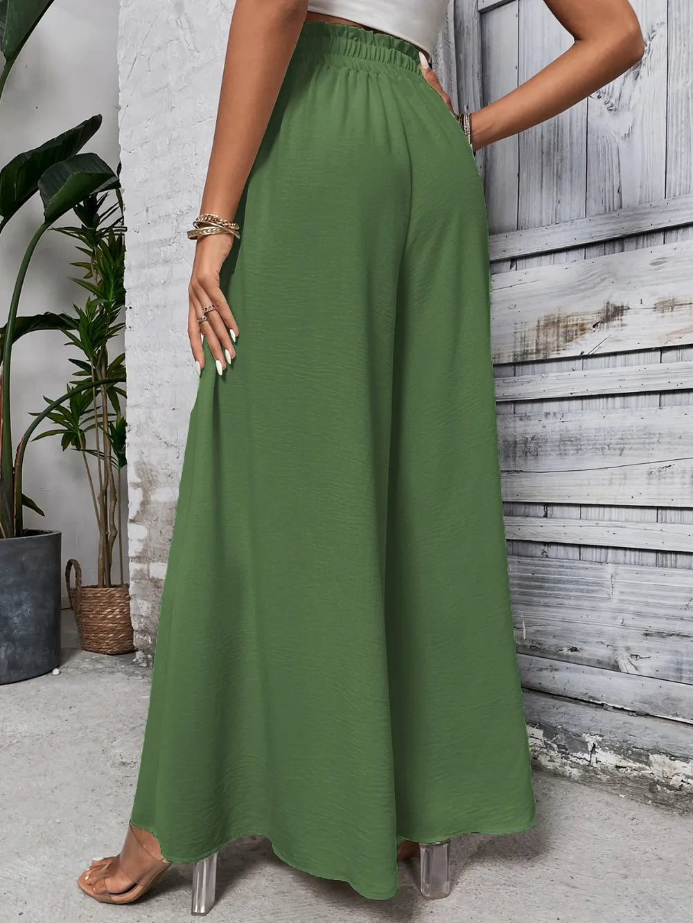 Pantalones anchos de cintura alta con lazo de miel