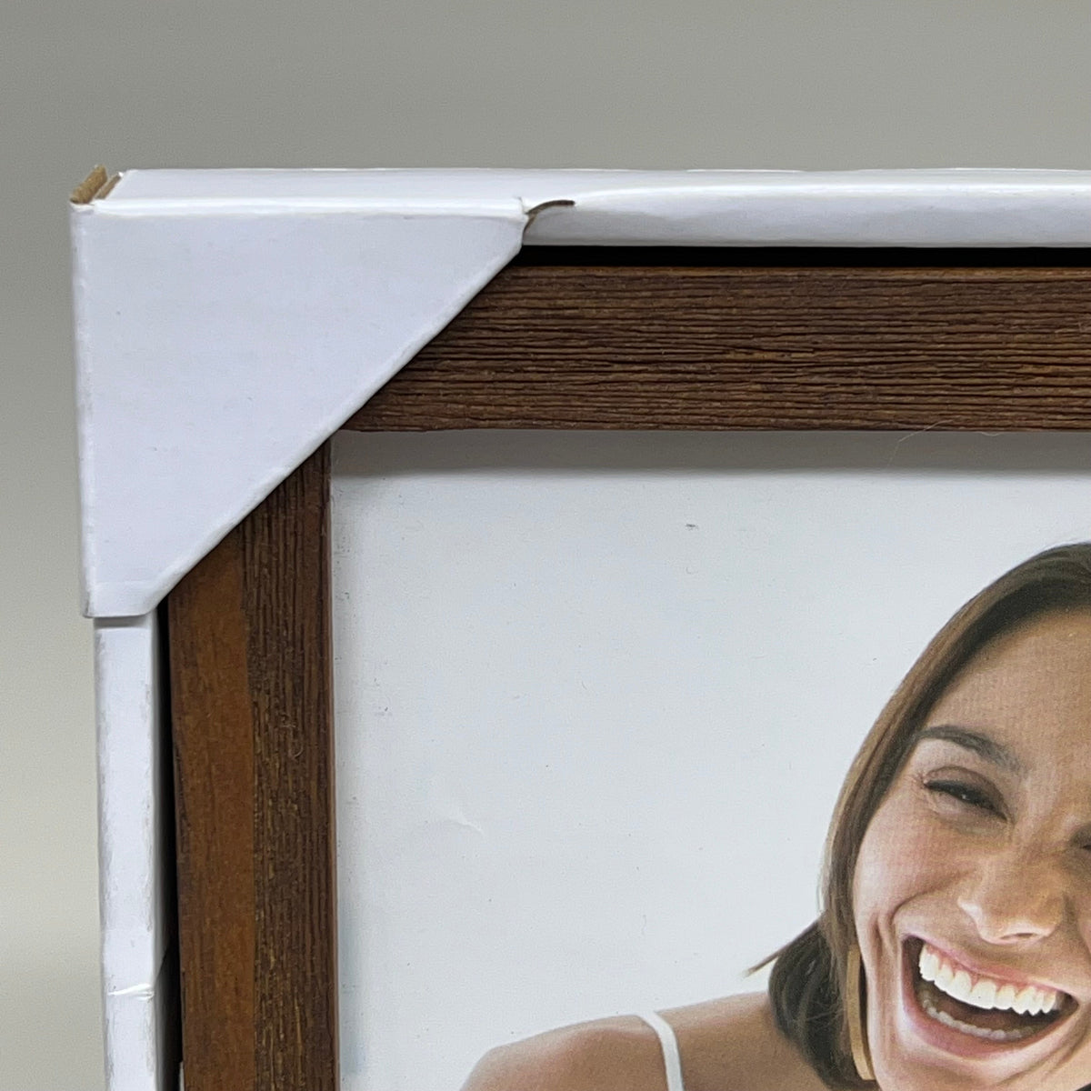 Marco de fotos de madera MALDEN (paquete de 3) Wall Decor Concepts, 12,7 x 18,8 cm, castaño 2332-57 
