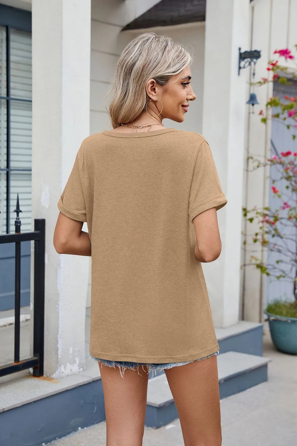 Camiseta de manga corta con muescas Florira
