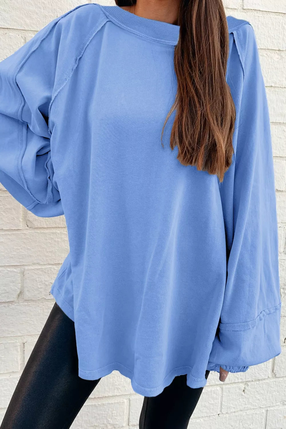 Sudadera de cuello redondo ancha con efecto desgastado