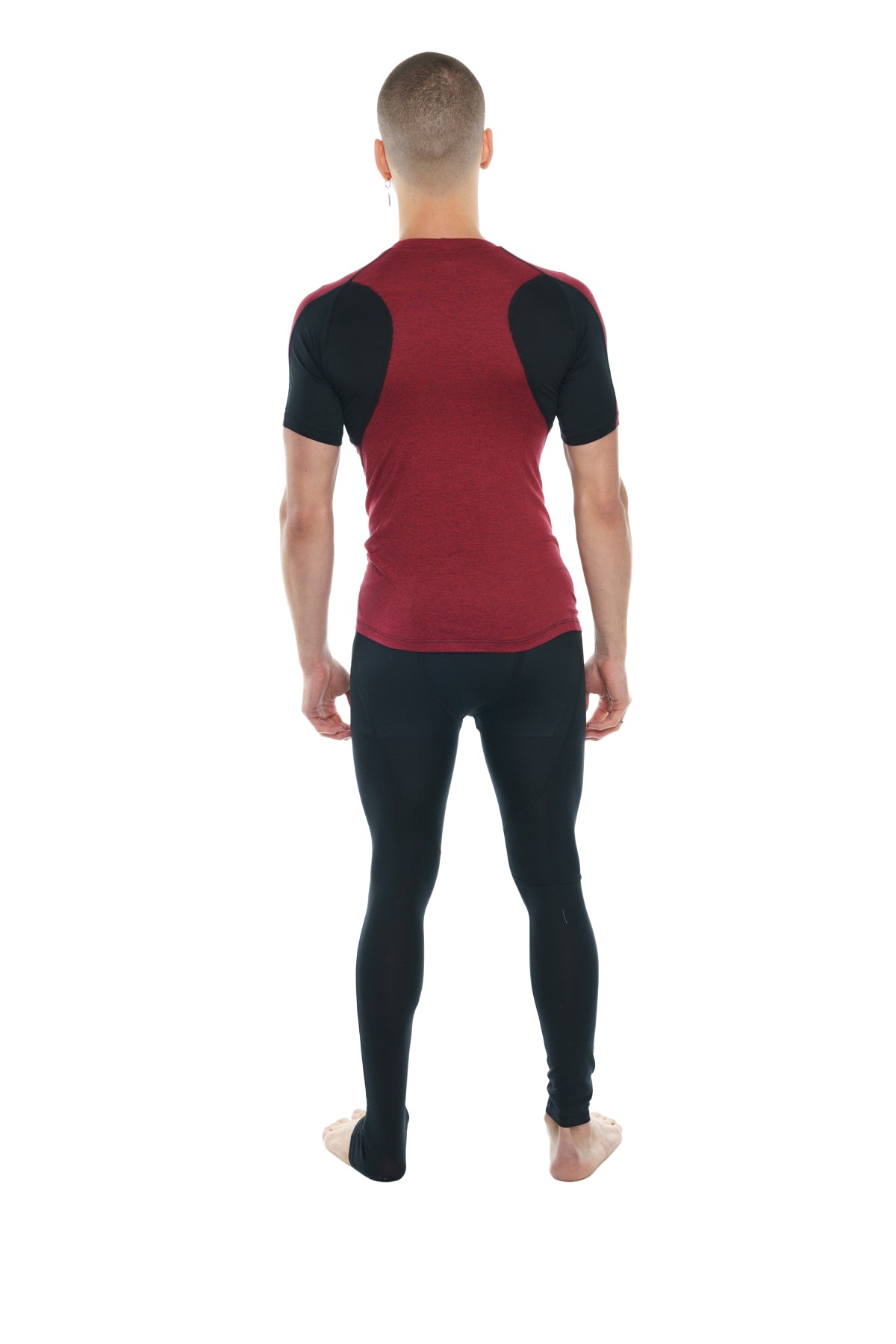 Camiseta de diseño con cuello redondo y raglán (ladrillo con detalles en negro)