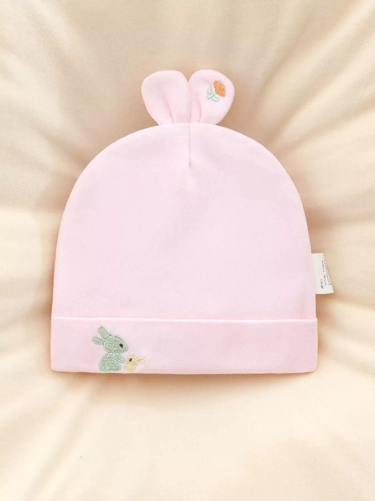 Gorro bordado con orejas de conejo para niños