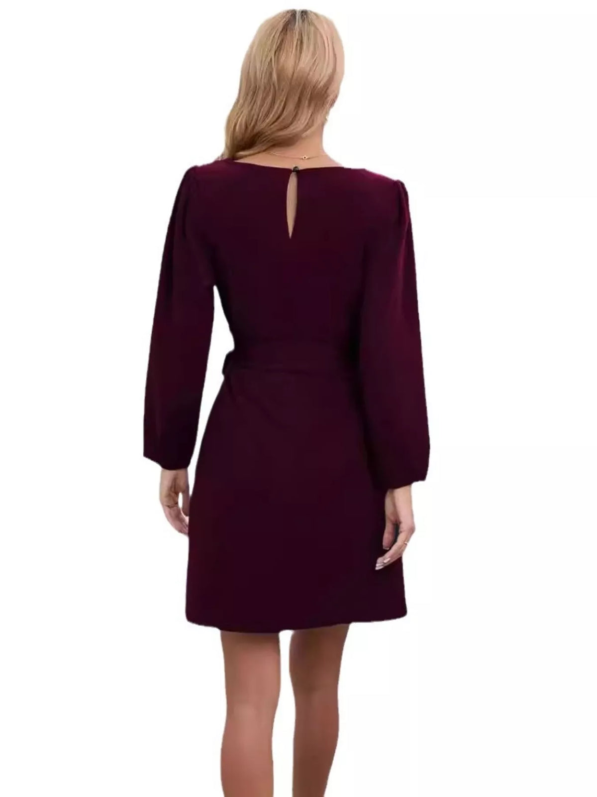 Minivestido con lazo en la cintura