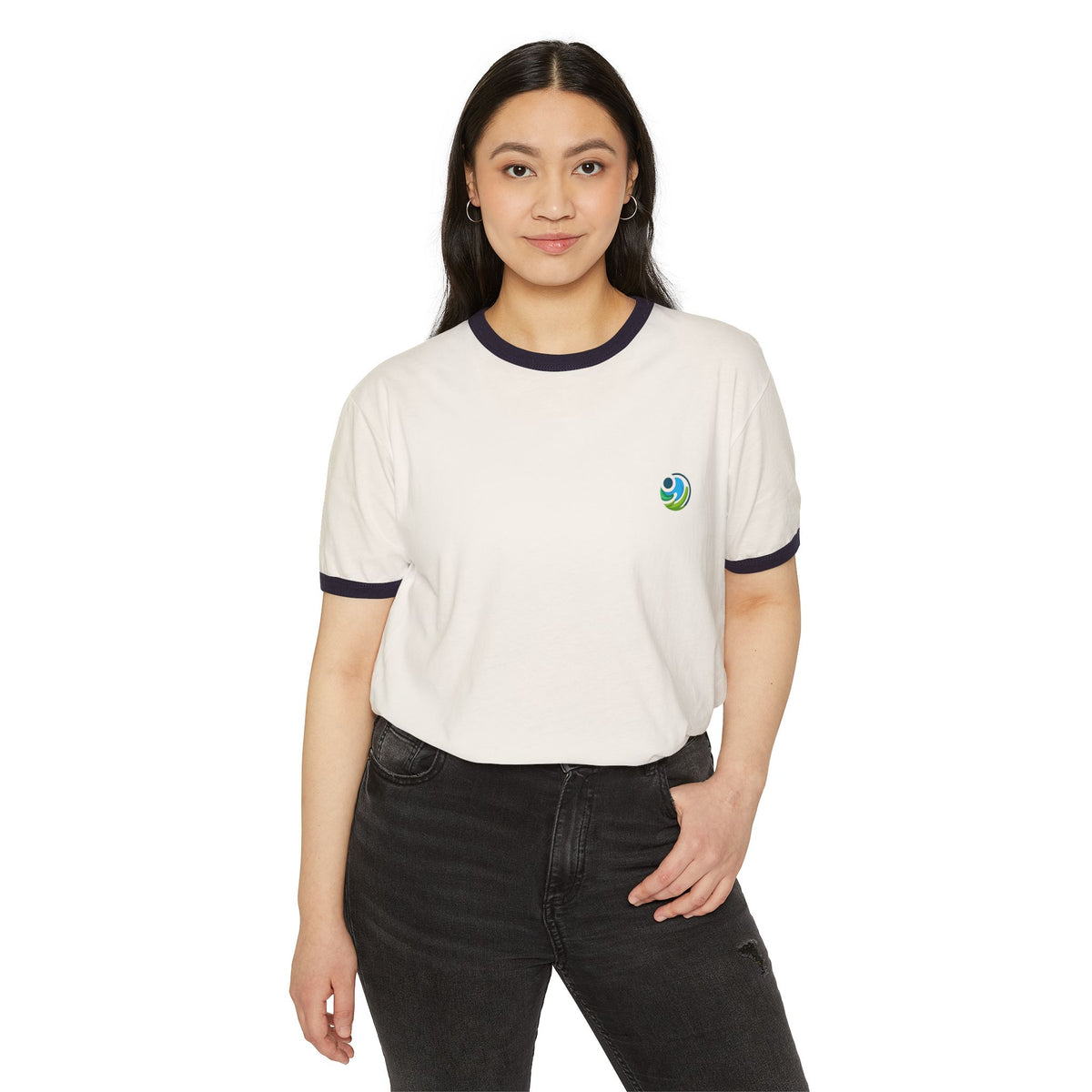 Ringer T-Shirt — 'Dios Hace Mucho Con Poco'