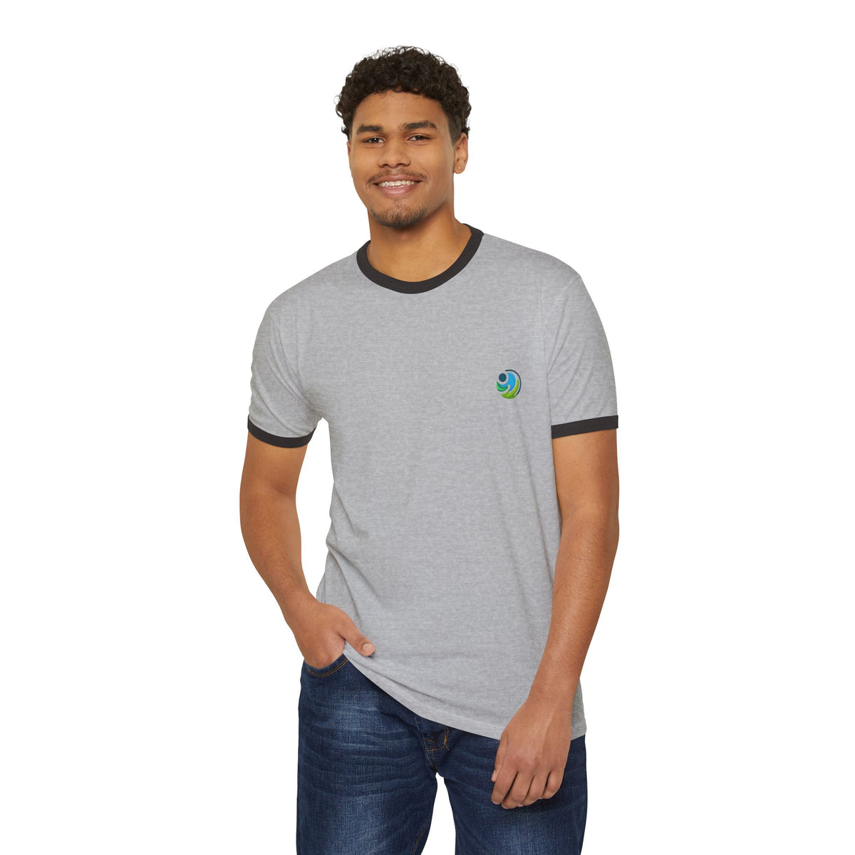 Ringer T-Shirt — 'Dios Hace Mucho Con Poco'
