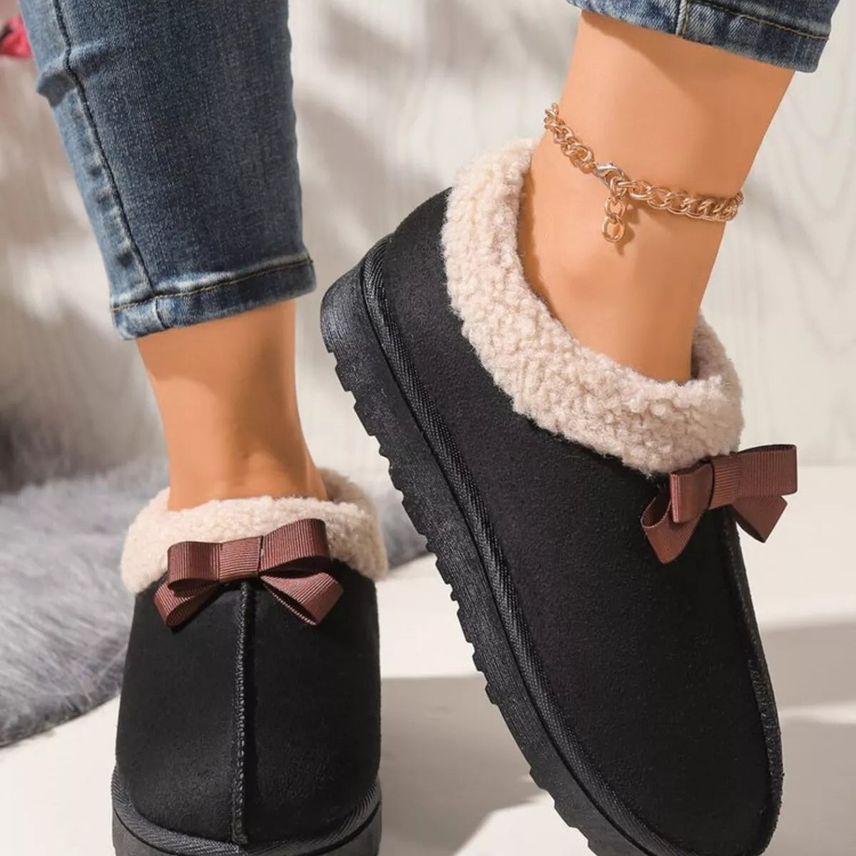 Pantuflas Forradas de Peluche Suaves con Lazo