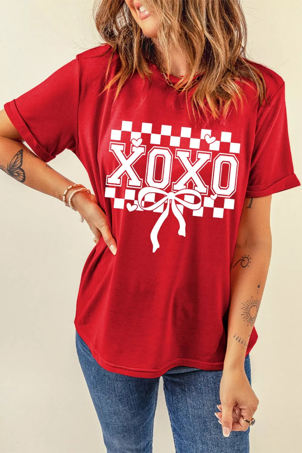 Camiseta de San Valentín con estampado de lazo a cuadros XOXO