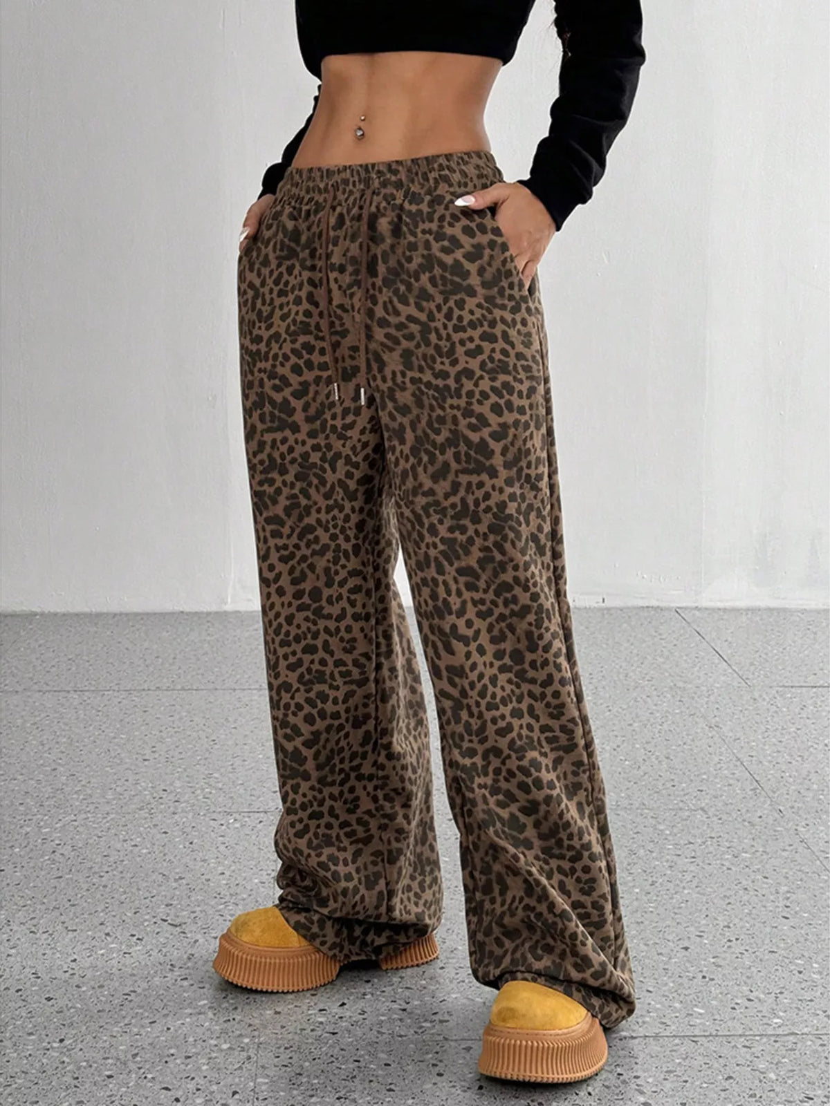 Pantalones de pata ancha con estampado de leopardo de talla grande