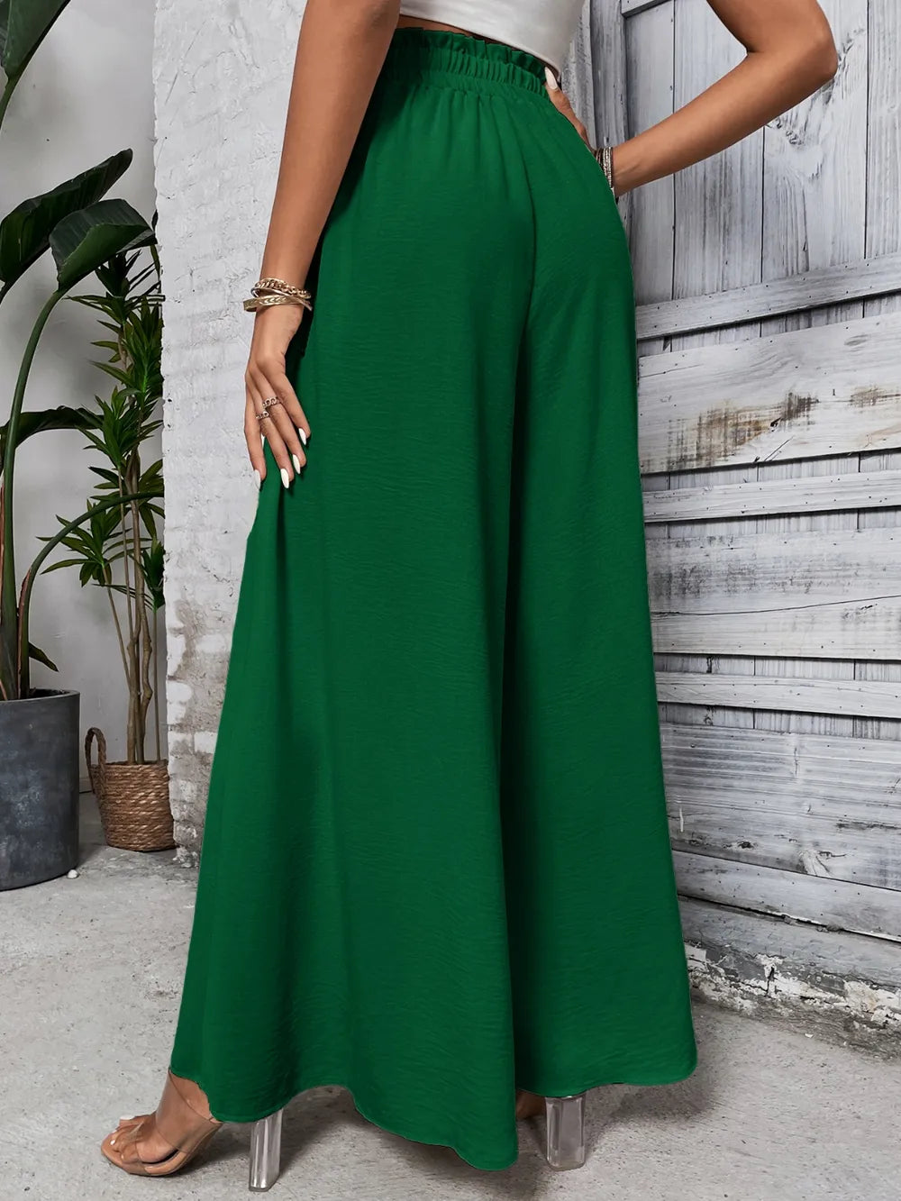 Pantalones anchos de cintura alta con lazo de miel