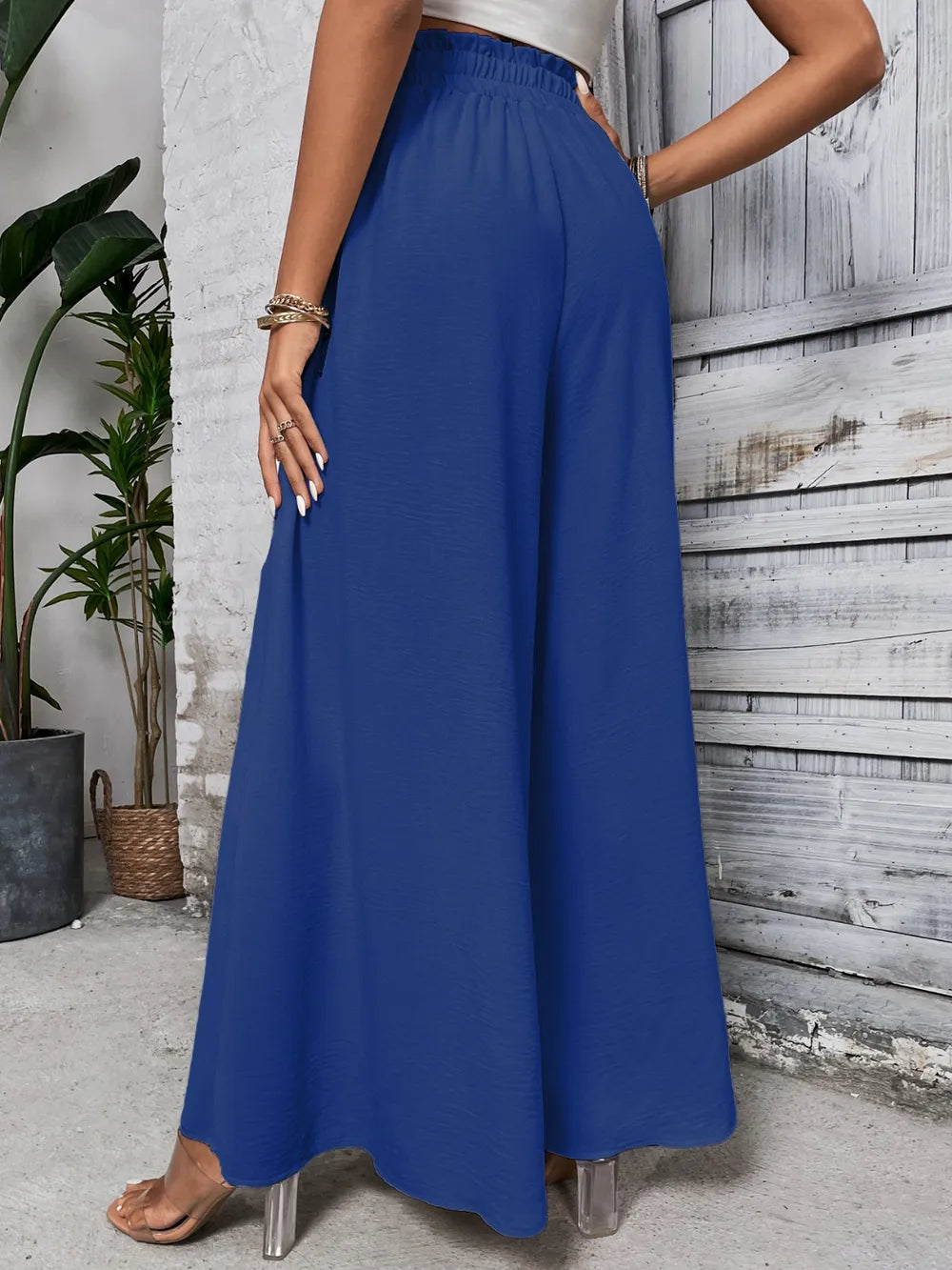 Pantalones anchos de cintura alta con lazo de miel