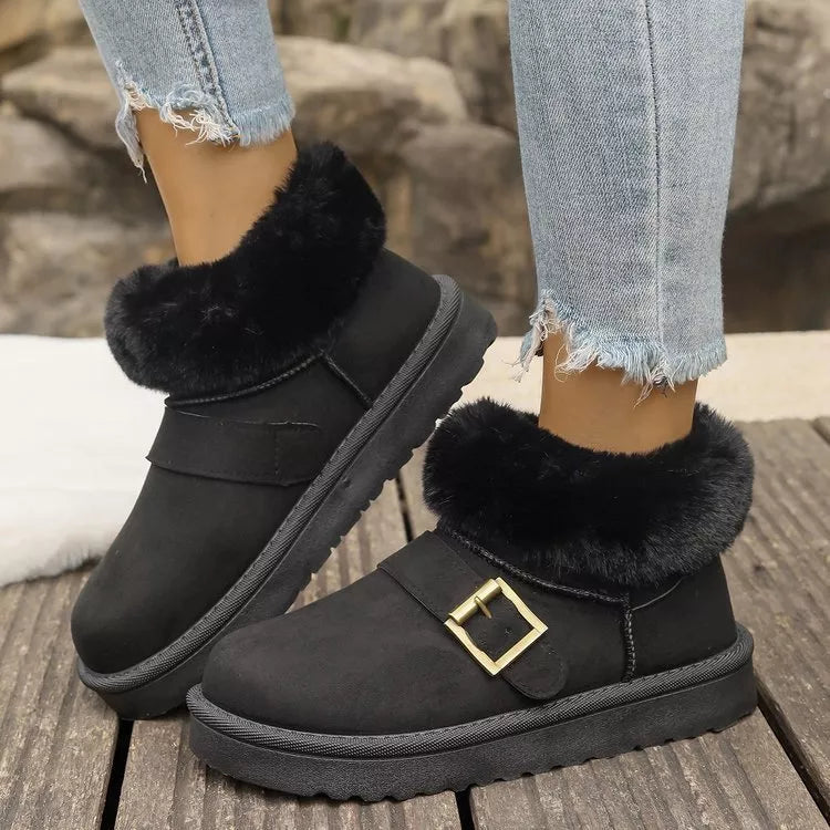 Botas de invierno con hebilla decorativa y ribete de pelo sintético