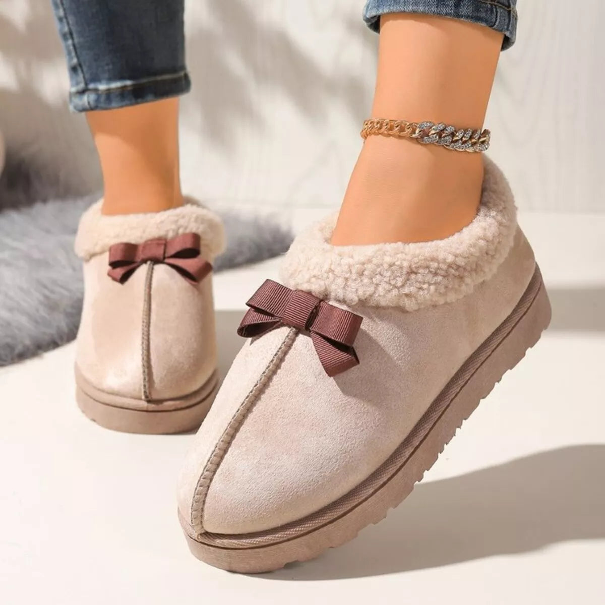 Pantuflas Forradas de Peluche Suaves con Lazo