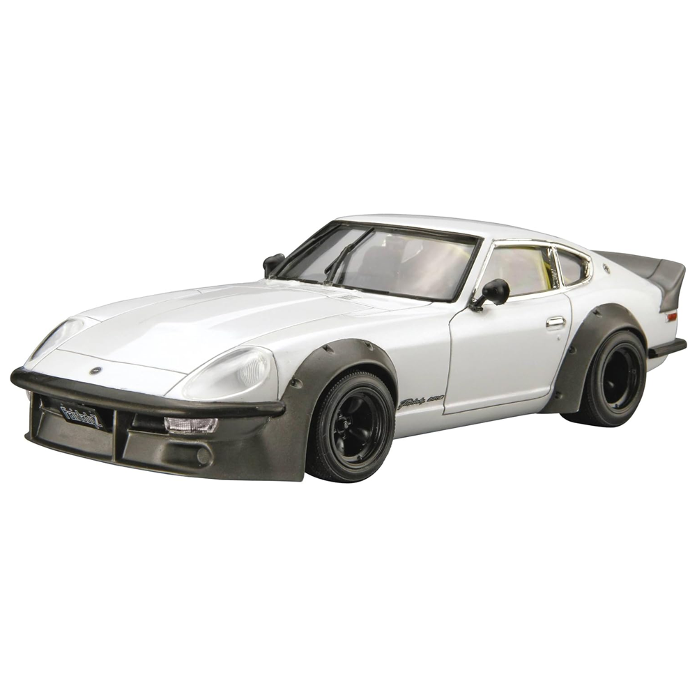 Aoshima: 1/24 NISSAN S30 Fairlady Z AERO CUSTOM Ver. 2 '75 Scale Model Kit 