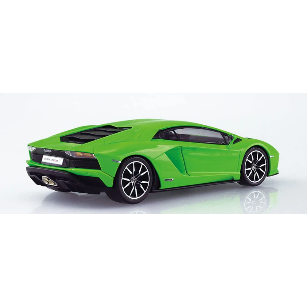 Aoshima: Kit de modelo a escala 1/32 del Lamborghini Aventador S (verde perla) n.° 12-D 