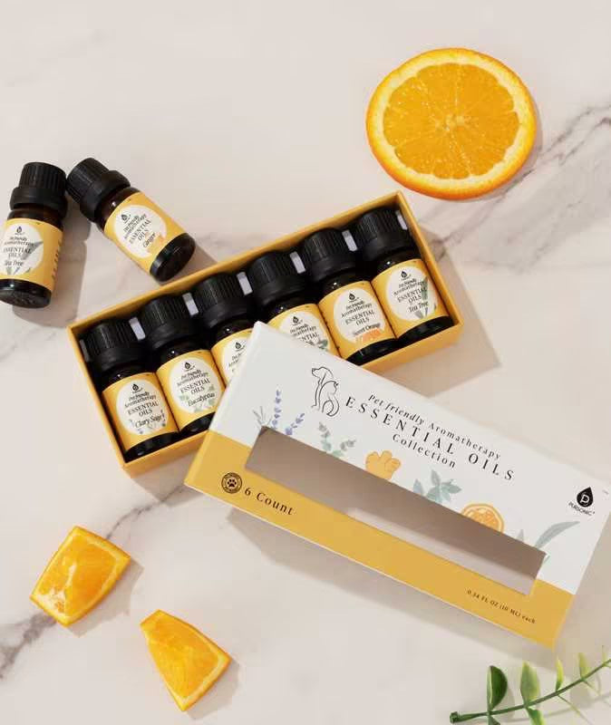 Colección de aceites esenciales de aromaterapia aptos para mascotas: cedro, manzanilla, incienso, jengibre, lavanda y romero.