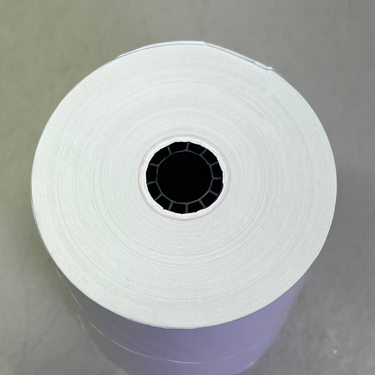 UNIVERSAL (50 ROLLOS) Rollos de Papel Térmico para Impresora 3.13" X 230' Blanco UNV35763