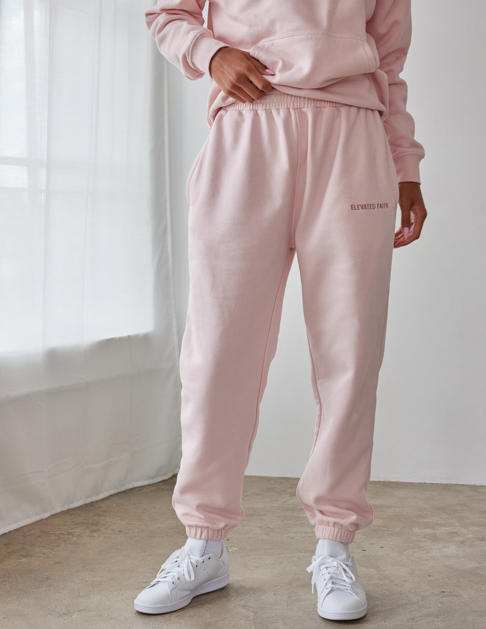 Pantalón deportivo unisex Basics Lotus
