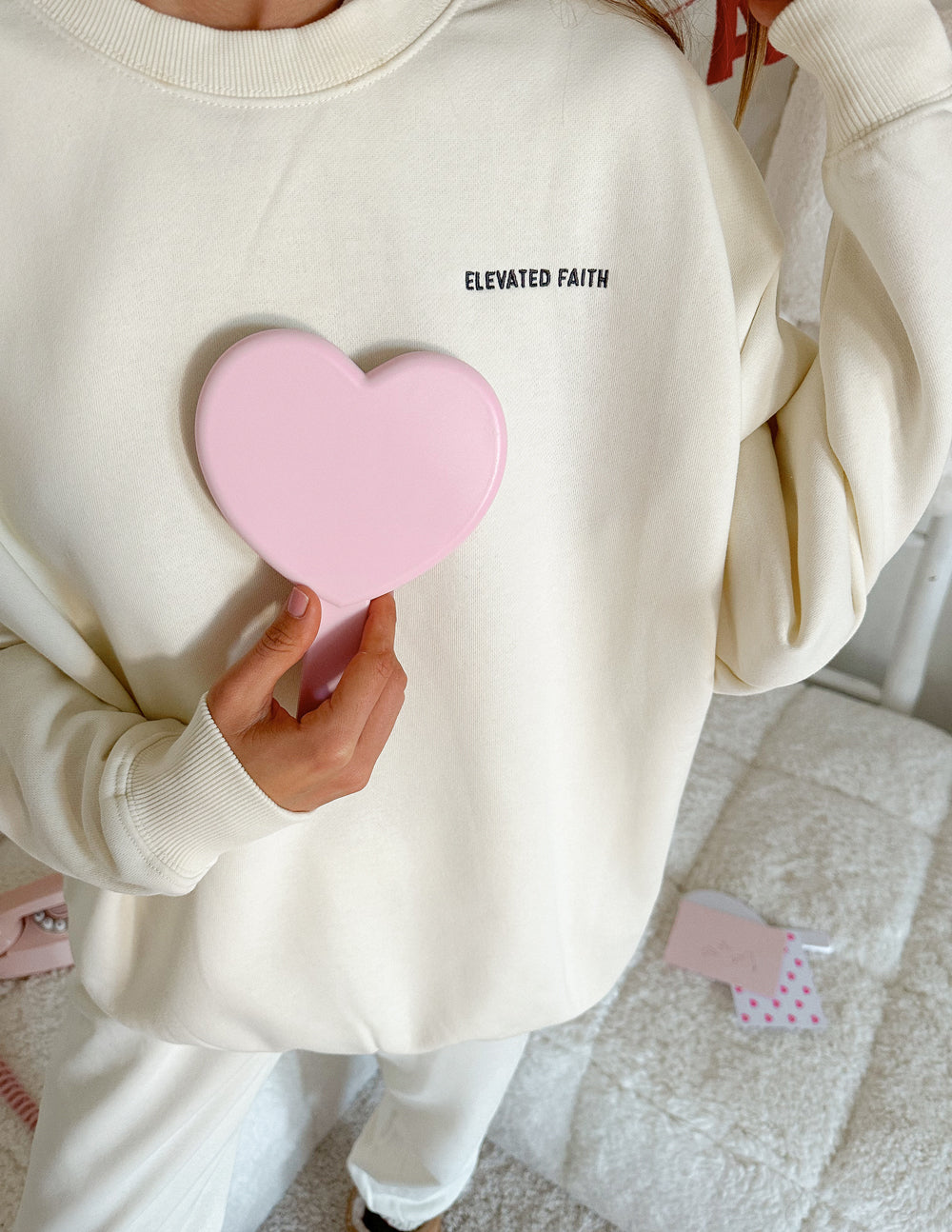 Sudadera unisex con cuello redondo de arena blanca básica