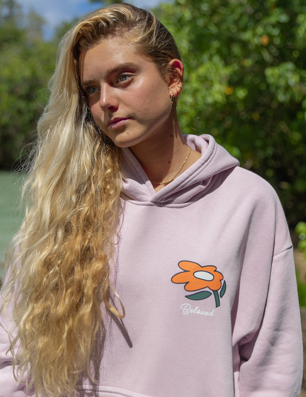 Sudadera con capucha unisex Beloved