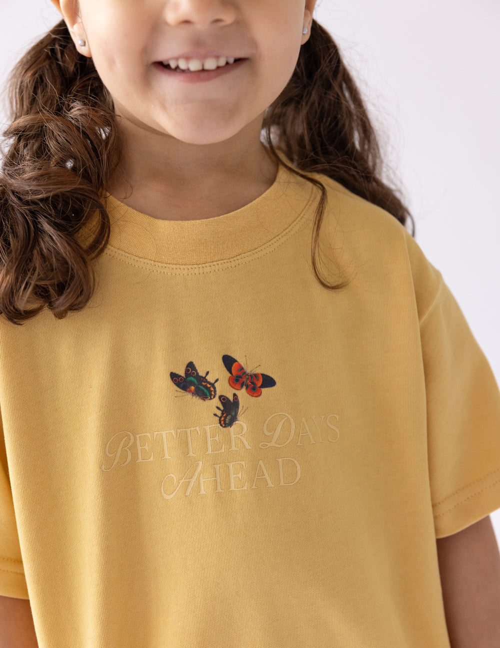 Camiseta infantil con mariposas "Better Days"