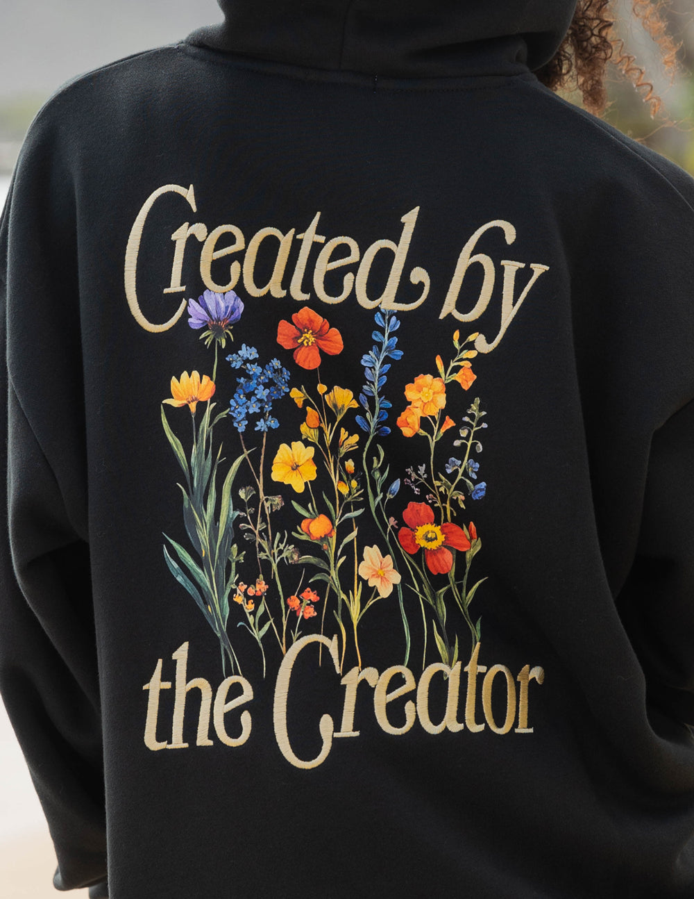 Sudadera con capucha unisex creada por el creador