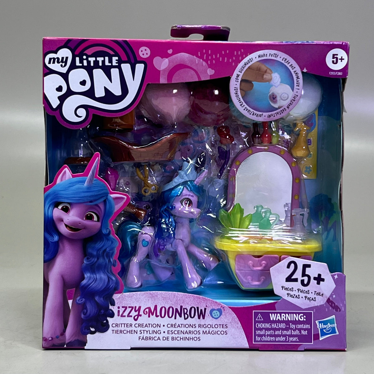 Hasbro My Little Pony Izzy Moonbow – 25+ Piece Set