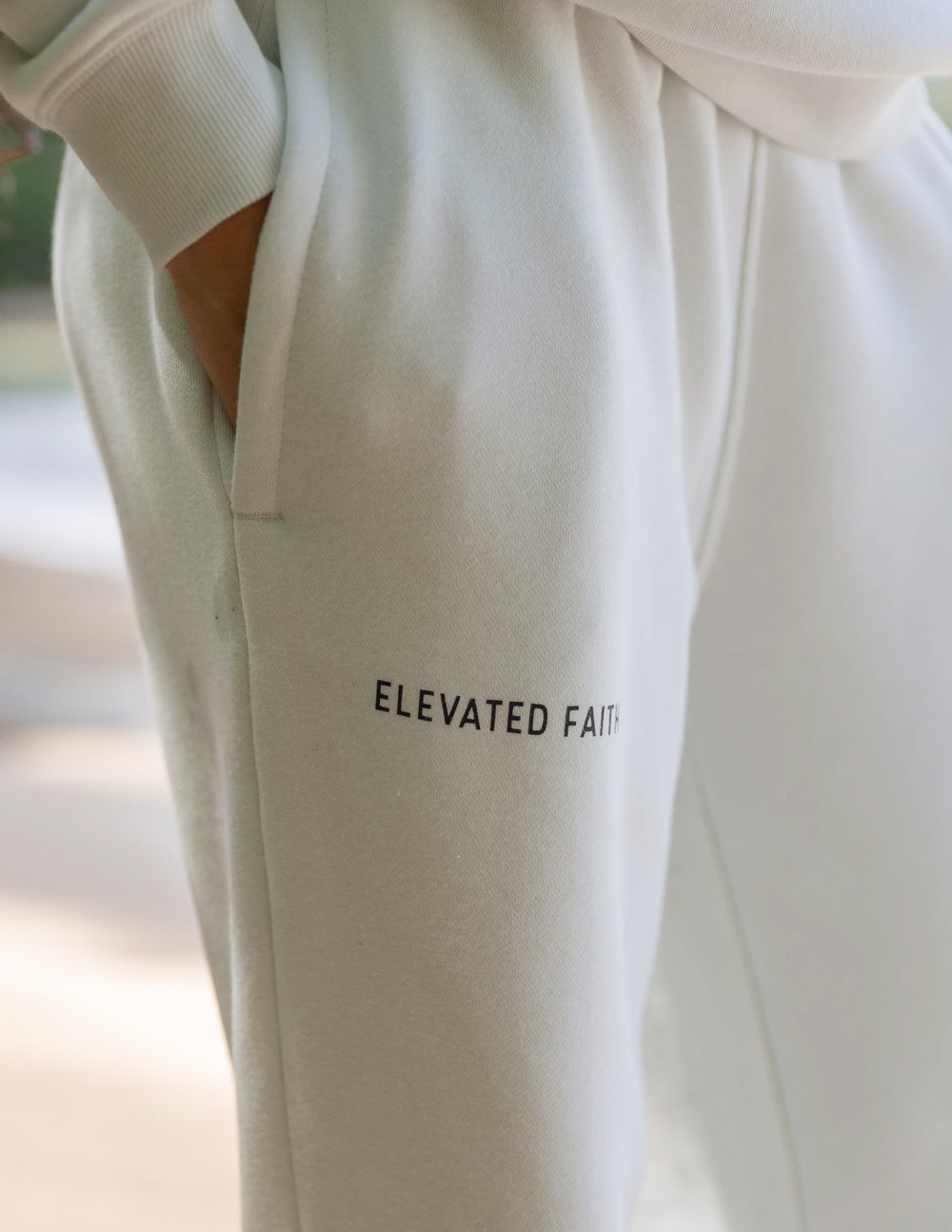 Pantalón deportivo unisex God First 