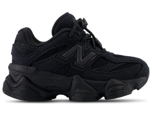 New Balance 9060 Triple Black (Niño pequeño)