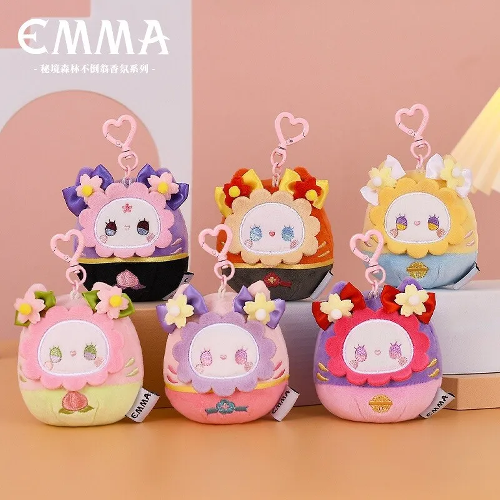 MJ Studio: Emma Secret Forest - 1 llavero de peluche con aroma a ciegas 