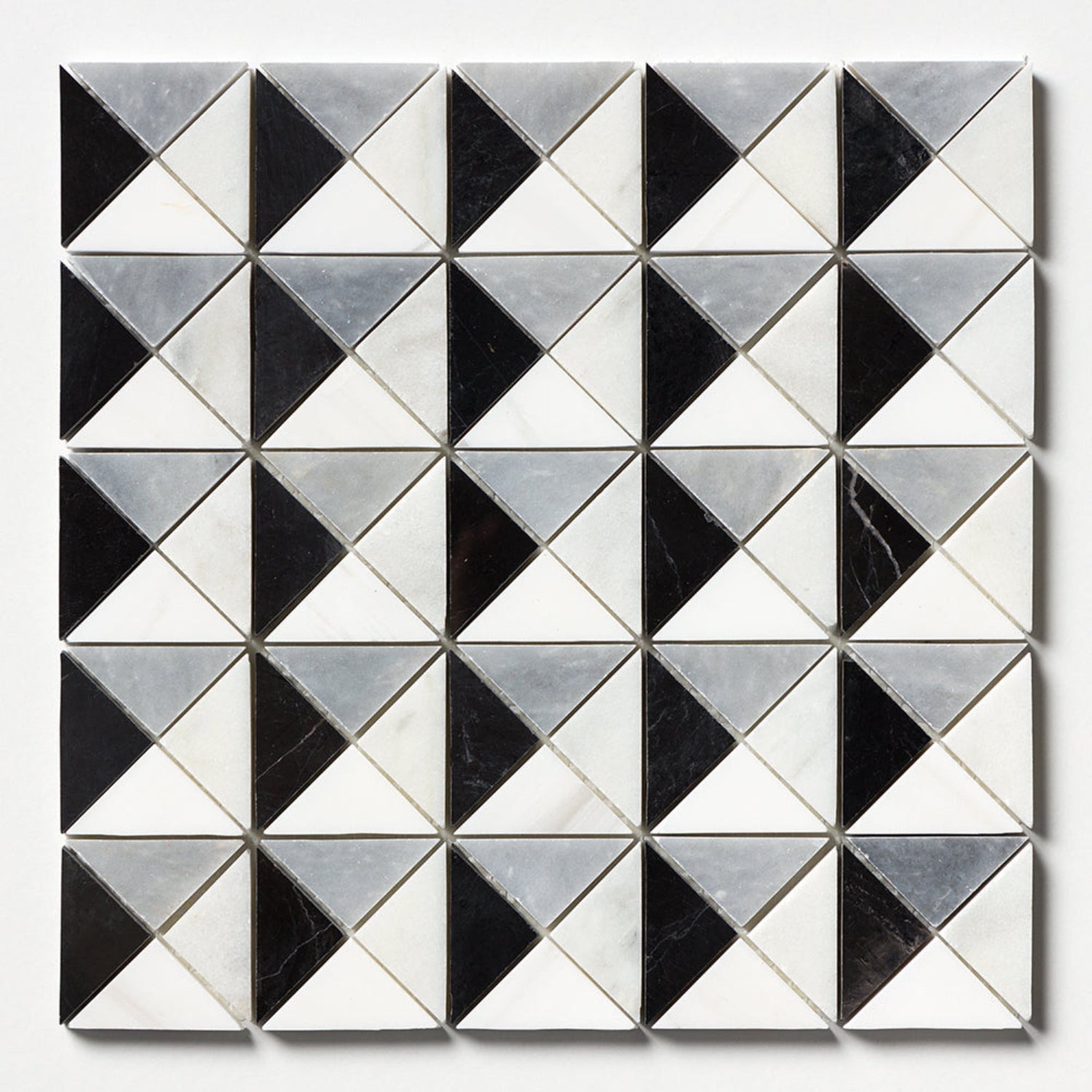 Mosaico de mármol Devon con acabado múltiple, color blanco nieve, Calacatta negro Allure, 31,7 x 31,7 cm