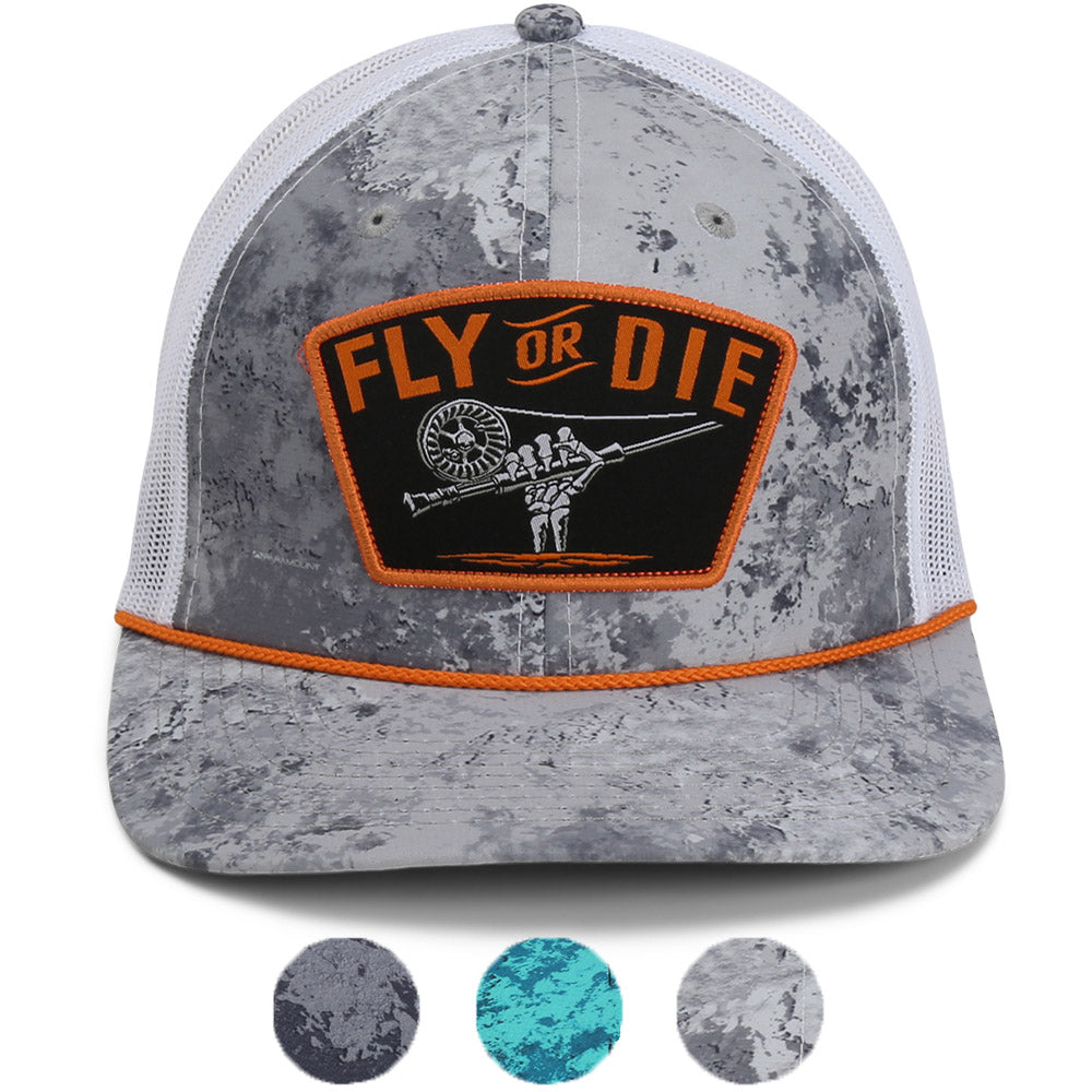 Gorra de pesca con mosca Fly or Die con malla en la parte trasera y cuerda