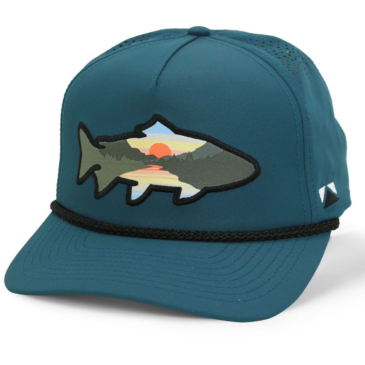 Gorra deportiva de 5 paneles con silueta de pez al atardecer