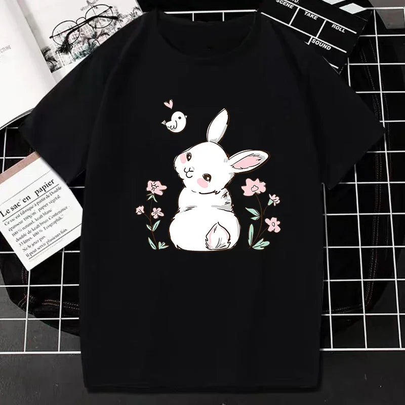 Bonita camiseta de conejito de primavera