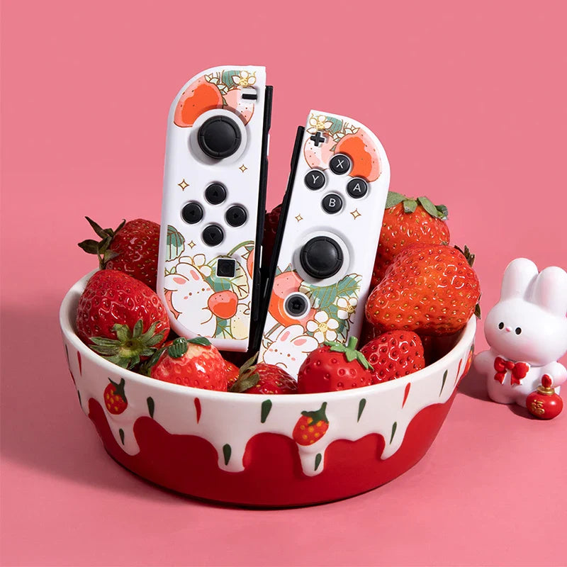Estuche para Nintendo Switch con diseño de conejito de fresa
