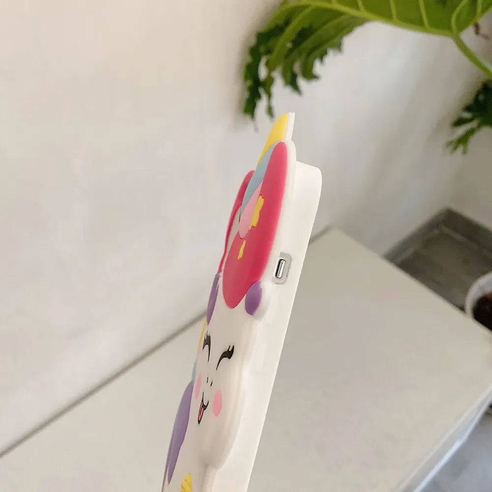 Bonita funda para iPhone con unicornio feliz