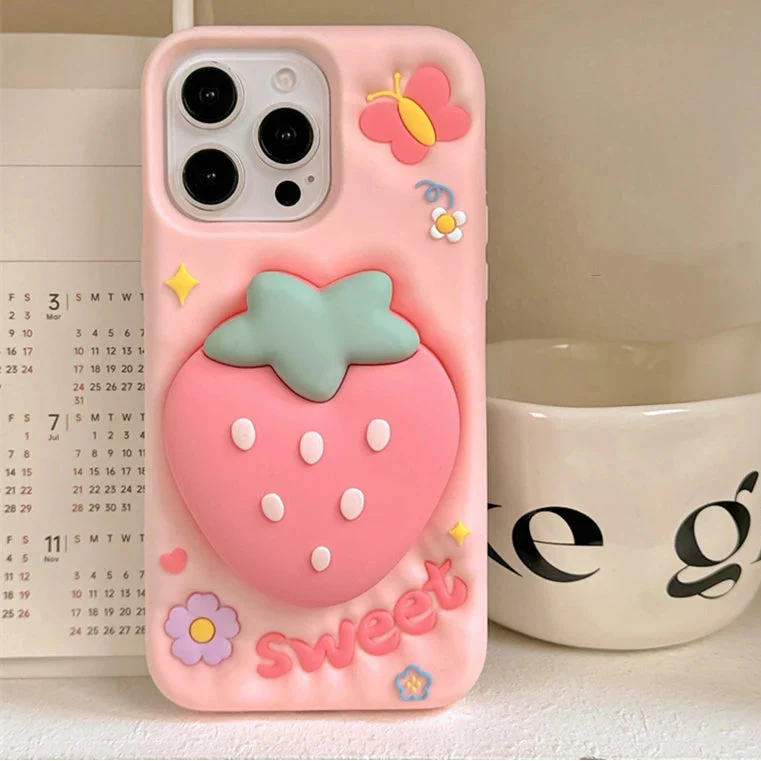 Funda para iPhone con diseño de mariposa y fresa dulce