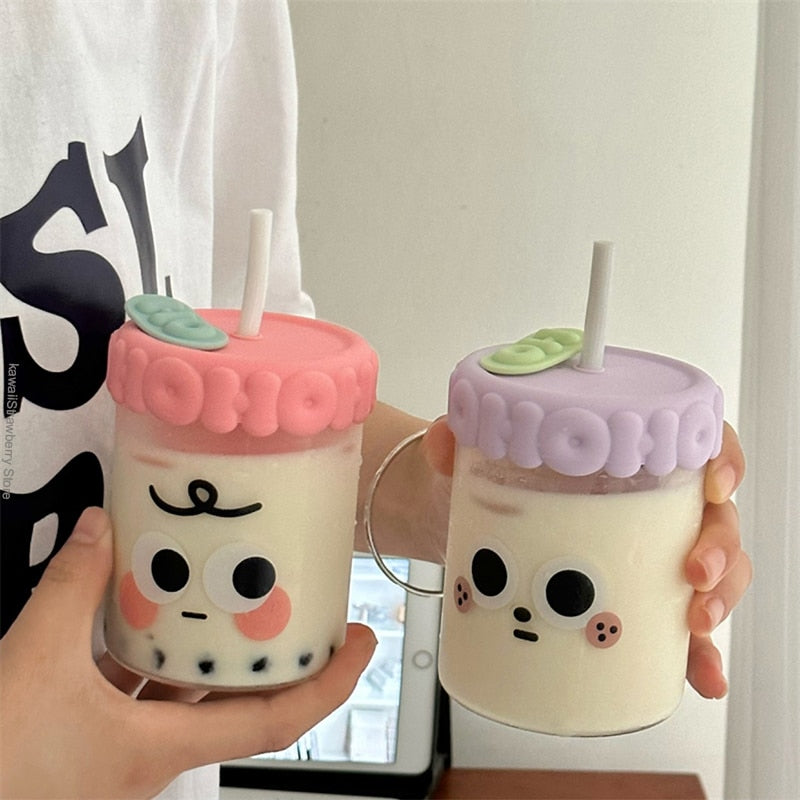 Vasos de cristal con caras divertidas