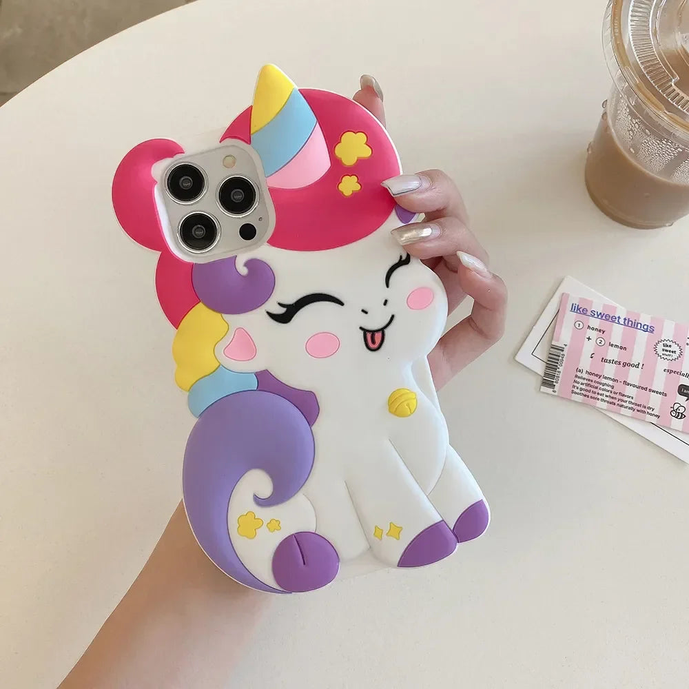 Bonita funda para iPhone con unicornio feliz